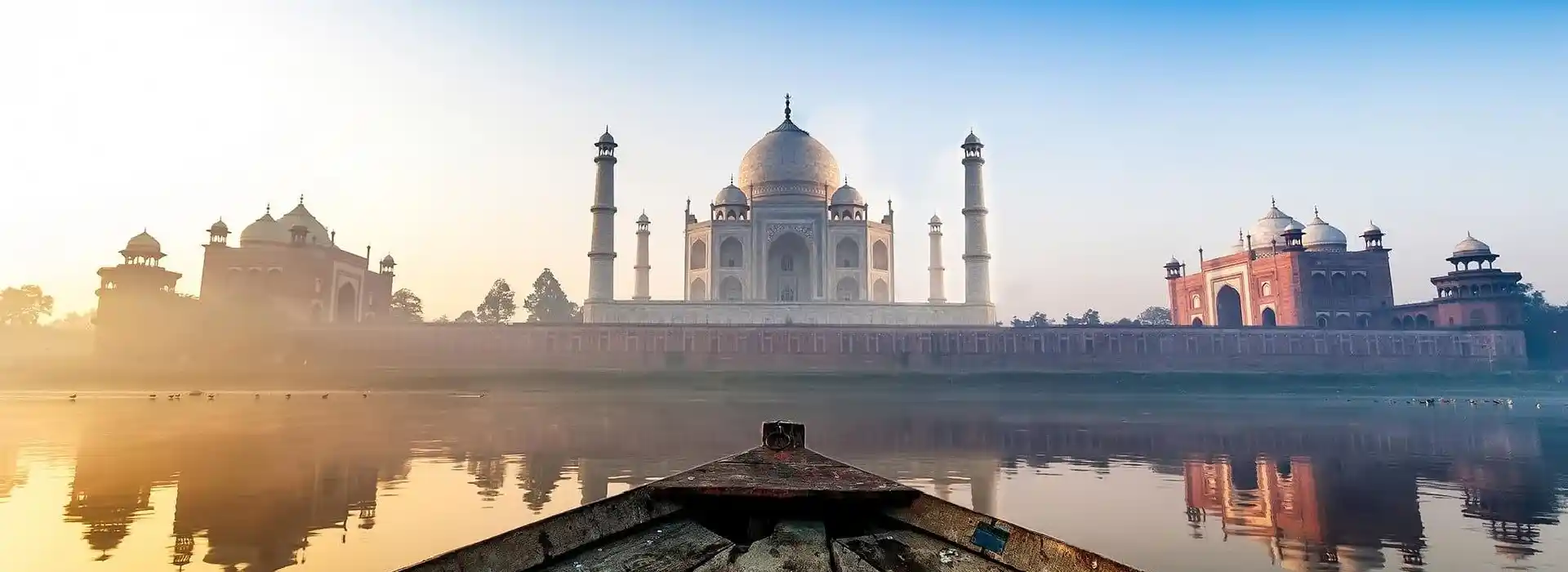 From Delhi: Taj Mahal Sunrise & Agra Tour – By Car